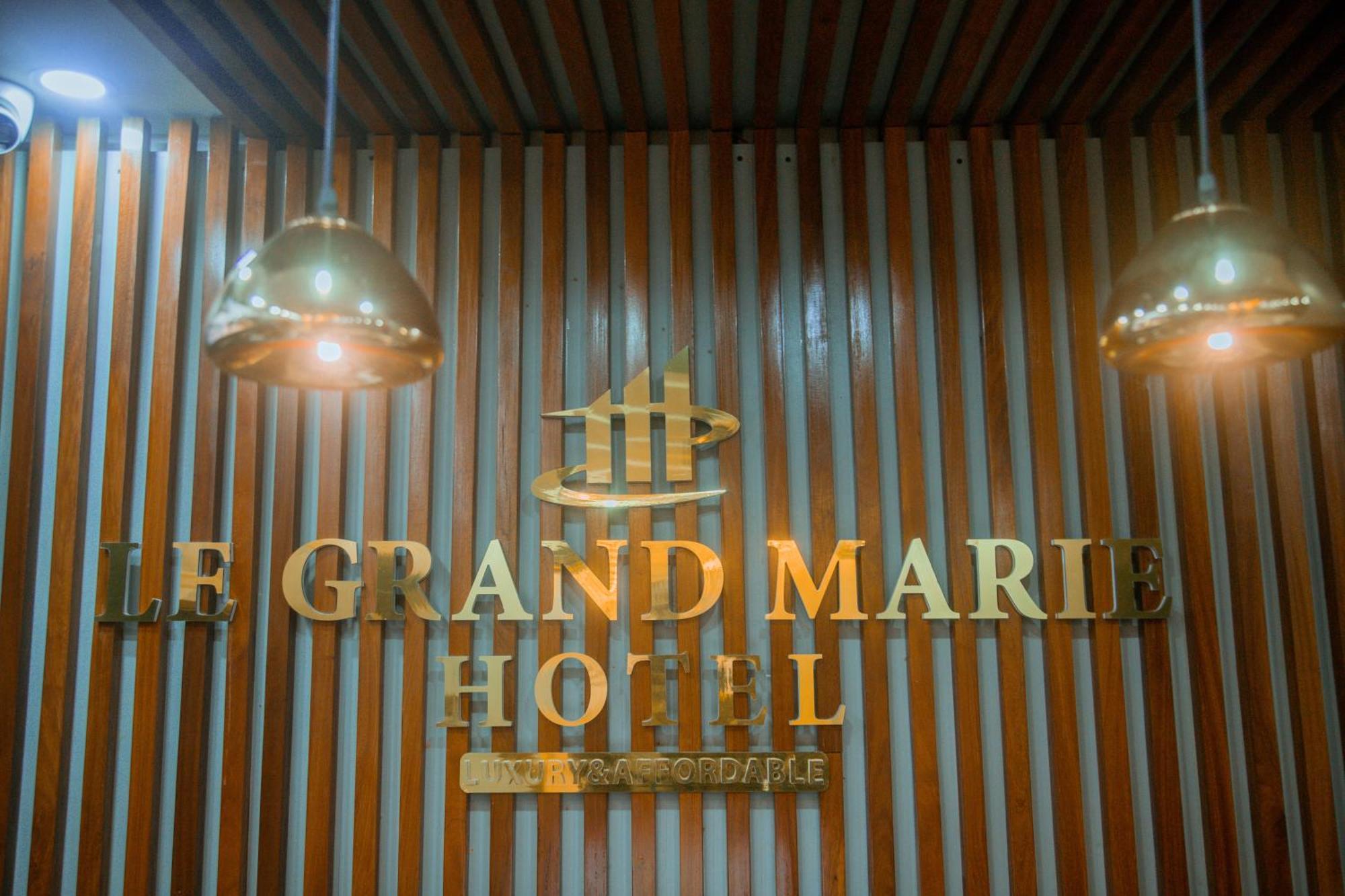 Le Grand Marie Hotel Dar es Salaam Extérieur photo