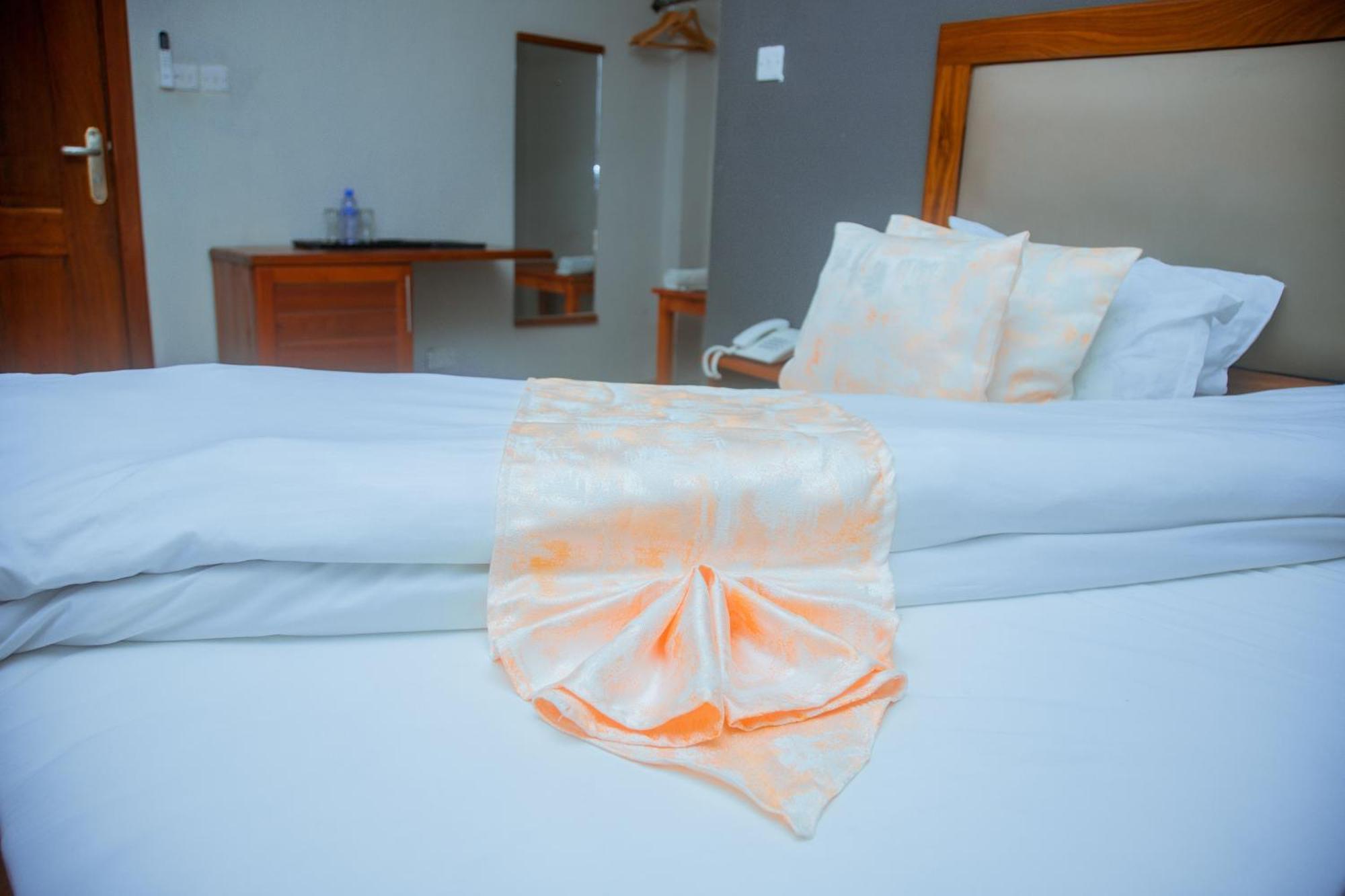 Le Grand Marie Hotel Dar es Salaam Extérieur photo