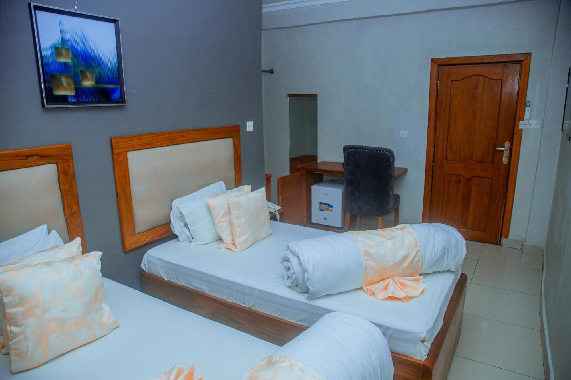 Le Grand Marie Hotel Dar es Salaam Extérieur photo